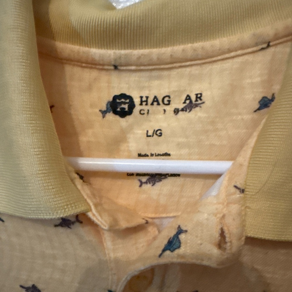 Haggar Clothing Men's Yellow Fish Short Sleeve Polo Shirt Size L - Picture 2 of 10
